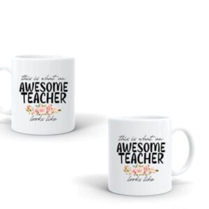 This is What an Awesome Teacher Looks Like" Mug